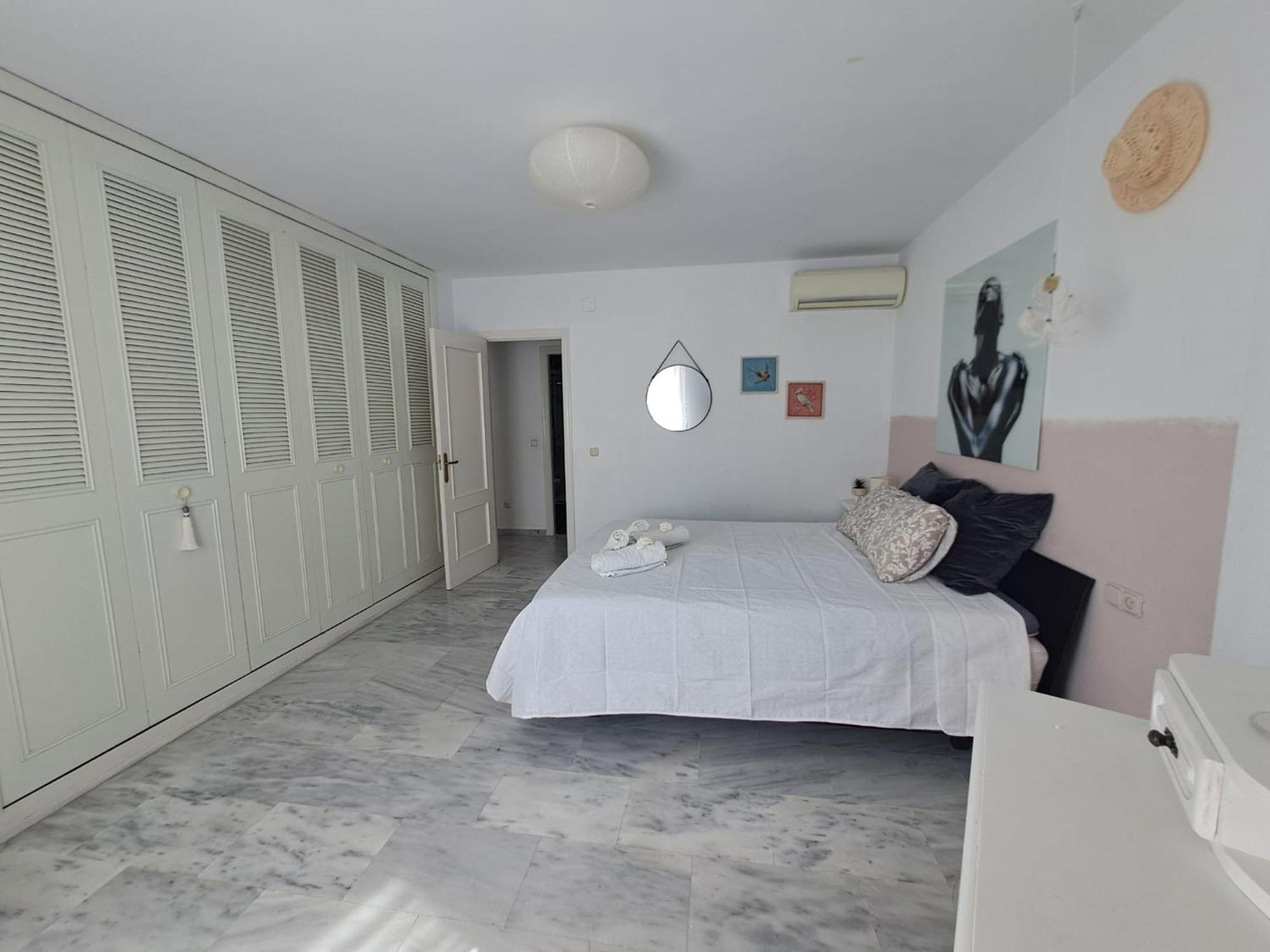 Appartement Vistas Costa,2 Hab ,piscinas , Garaje